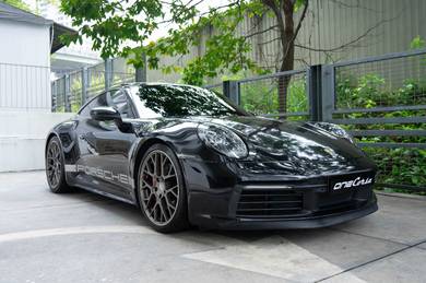Porsche 911 Carrera 4S 2019 Jet Black (uk spec)