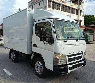 2017 Mitsubishi Fuso Canter FE71 3.9 Luton Kotak