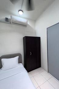 Fully Furnished Room Near MRT (Male Only)