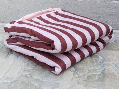 C110 Selimut Sarung Toto 195x220cm Queen Comforter