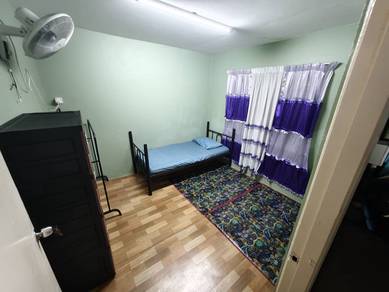 Bilik untuk disewa di FLAT WANGSA MAJU SEK 2