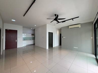 8scape residence| 3Beds|2 Baths| Taman Perling| Partial Furnished