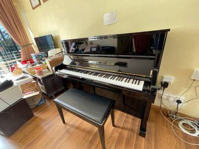 Yamaha U1J PE Upright Piano (Bought New 2022)