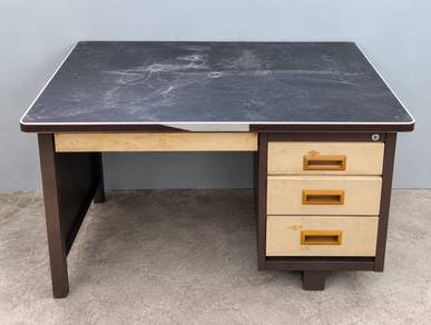 tables and rack office furniture bulk sale