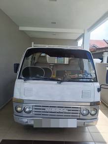 Lorry for Sale MELAKA Used Nissan Truck Lori