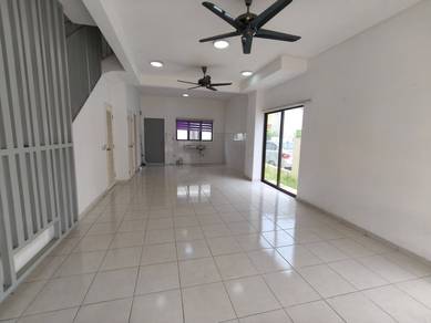 2-storey-Terraced-House-for-rent-Setia-Alam-Selangor