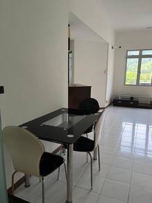 Reno Unit in Tanjung Bungah. Nearby Tarc. Peaceful neighbourhood