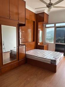 Reno Unit in Tanjung Bungah. Nearby Tarc. Peaceful neighbourhood