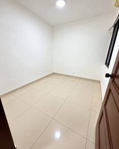 Good Condition Desa Green Block 42,Georgetown|3bed+2bath|2 Car park