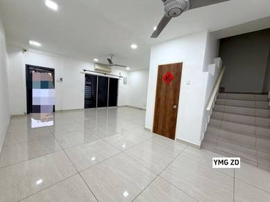 2-storey-Terraced-House-for-sale-Bandar-Botanic-Selangor