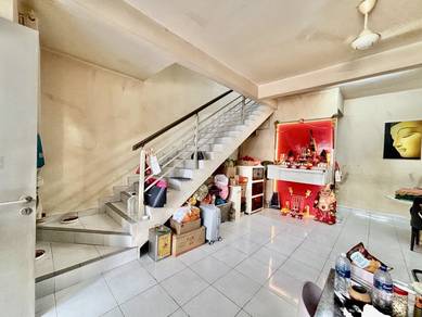 KEMPAS Jalan Kempas Baru 2 Storey Terrace For Sale NonBumi 16km to CIQ