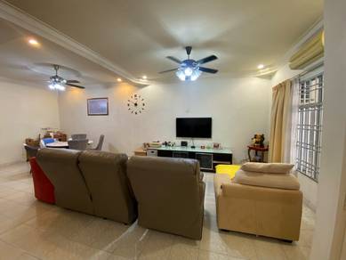 Good Condition! 2 Sty House For Sale @ Taman Pelangi Semenyih