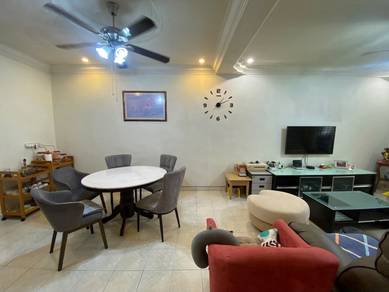 Good Condition! 2 Sty House For Sale @ Taman Pelangi Semenyih