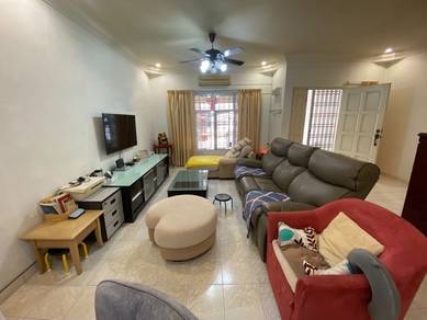 Good Condition! 2 Sty House For Sale @ Taman Pelangi Semenyih