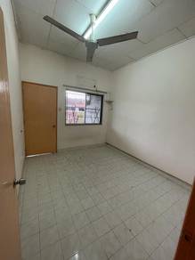 Rumah Teres 2 Tingkat, Taman Sri Jelok, Kajang