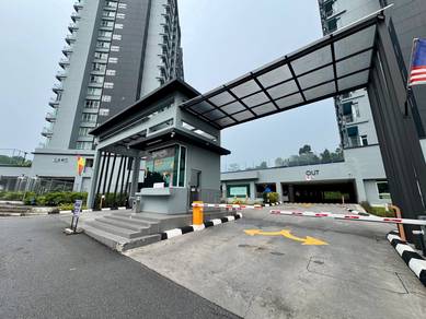 SPRINGVILLE RESIDENCE, EQUINE PARK, SERI KEMBANGAN| 2 Parking Lot |