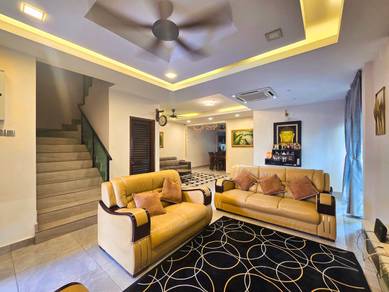 FULLY RENOVATED Double Storey Semi-D Kemuning Greenhills Kota Kemuning