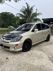 Honda STREAM 2.0 IV RN3854PL FACELIFT (A)