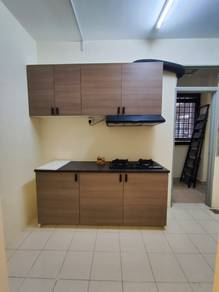 Apartment with new kitchen cabinet at Desa Saujana for rent: