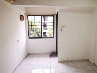 Basic Ground Floor Pangsapuri Perdana Seksyen 13 Shah Alam Near Mrt
