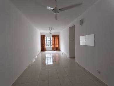 Banjaria Court 991sf Corner Newly Painted Basic Unit Batu Caves