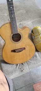 techno gitar akustik