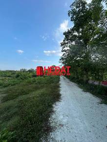 LOT PERTANIAN 4 EKAR , Freehold !! , Jual Murah , ada Akses Jalan.