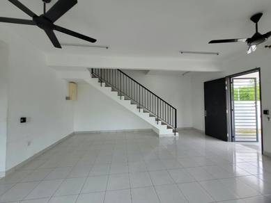 Freehold Bukit Raja Klang Double storey Corner lot house for sell