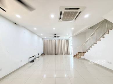 For sale ! IJM Perennia, bandar rimbayu !! Fully renovated !