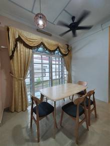 Middle Room for Rent @ Bukit Gambir