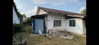 (Tanah besar 6706sf)Rumah setingkat di Taman Ibukota @ Gombak Setia