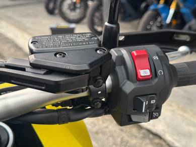 2025 HONDA X-ADV 750 V3 – YELLOW Rare