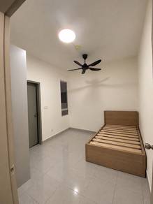 Master bedroom ( Girl Only )