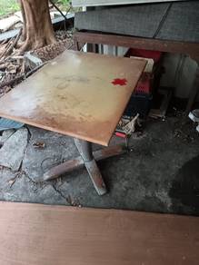 Used Restaurant Table –  (Negotiable)