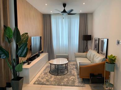 SkyVilla Condominium (MJC)