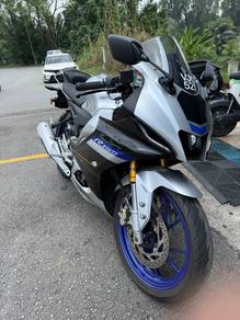 Yamaha R15m