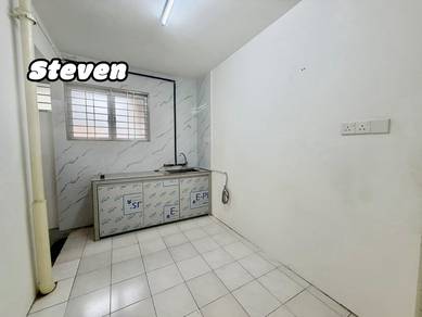 Ground Floor Taman Lip Sin 1Carpark Block 1.3&5 For Rent Nice Worth