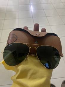 ray.ban aviator large metal