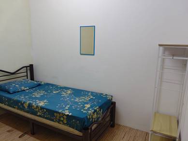 Female room at Taman Ungku Tun Aminah @ Skudai JB