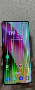 one pls 8 Pro..5G..256gb 12ram