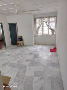 Semarak walk up apartment in Taman Wawasan Puchong