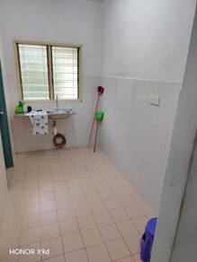 Semarak walk up apartment in Taman Wawasan Puchong
