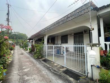 1-storey-Terraced-House-for-sale-Salak-Selatan-Kuala-Lumpur