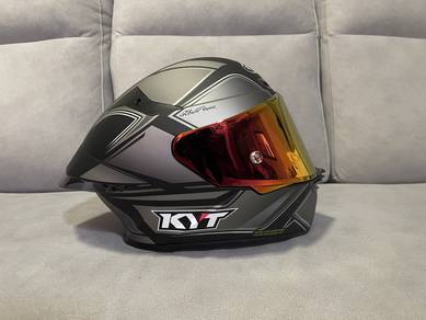 KYT TT-Course / TT-Revo