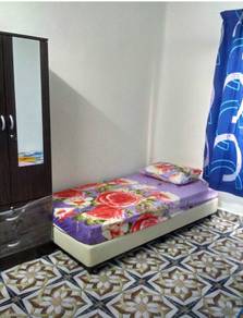 Bilik Wanita Larkin Jaya