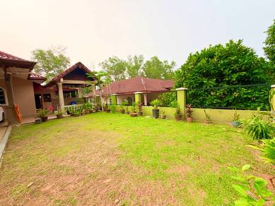 HUGE LAND CORNER Bungalow Puncak Alam Near UITM