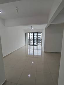 Ideal Venice 900Sf Partially Furnished Nr Gelugor For Rent !!