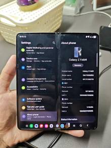 Samsung Z fold 4