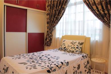 Bilik sewa - Wanita - Kotawarisan Bungalow House - dekat area KLIA