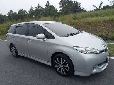 Registered Toyota WISH 1.8 ZGE  DIRECT OWNER